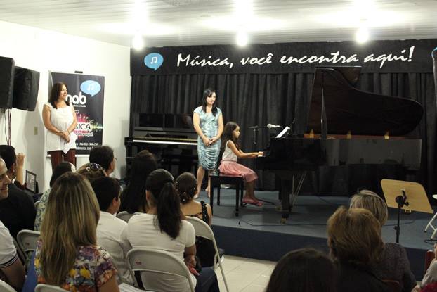 Letícia Alves Rocha (Piano) - 04/69