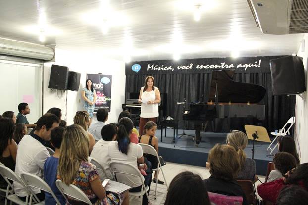 Claudicéia Barbosa e Wanderly Banks - 09/69