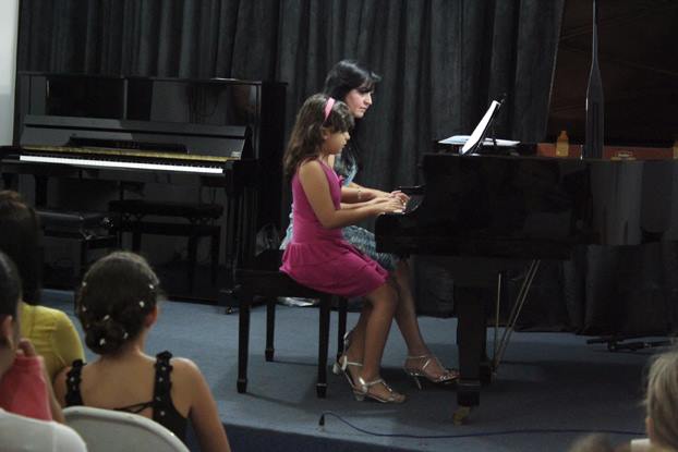 Isabela Soemes Vasconcelos (Piano) - 20/69