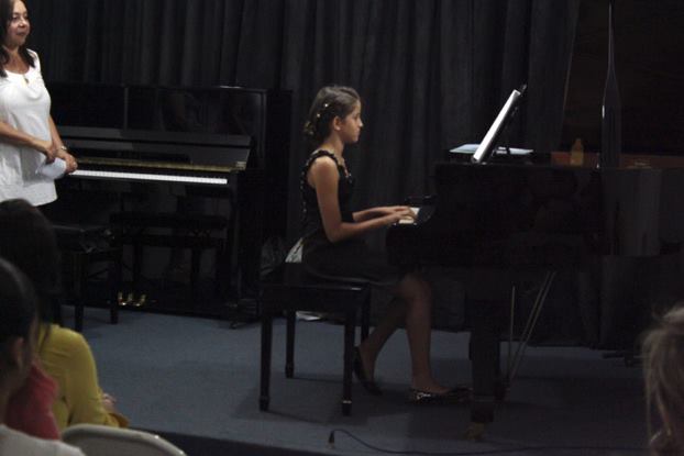 Giovanna V. de Brito (Piano) - 33/69