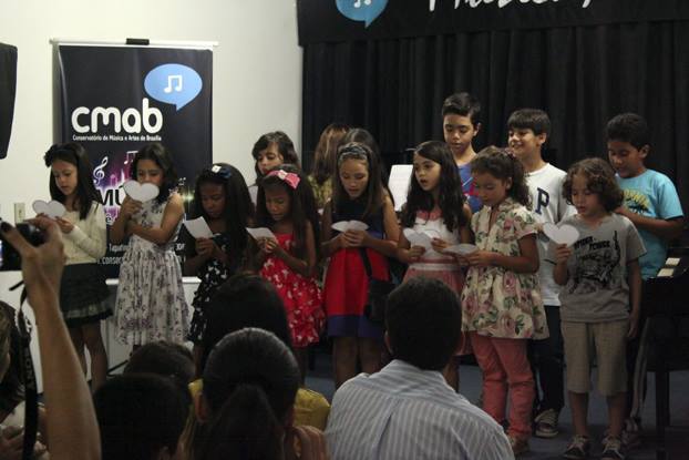 Grupo de Corais e Profª Wansley Prado - 64/69